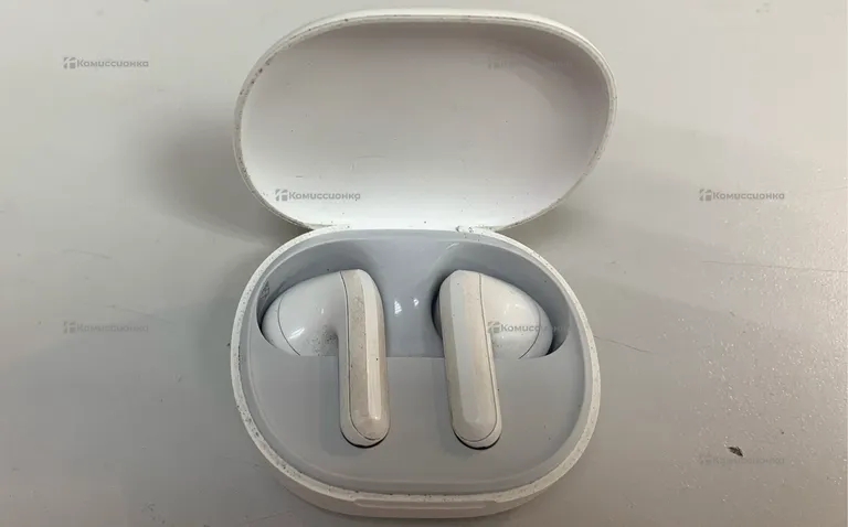 Наушники  Redmi 4 Lite