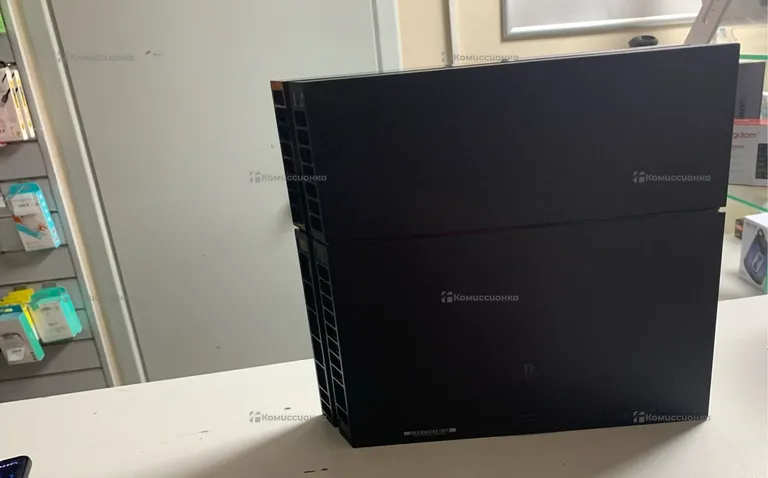 Приставка Sony PlayStation 4 Fat 500Gb.