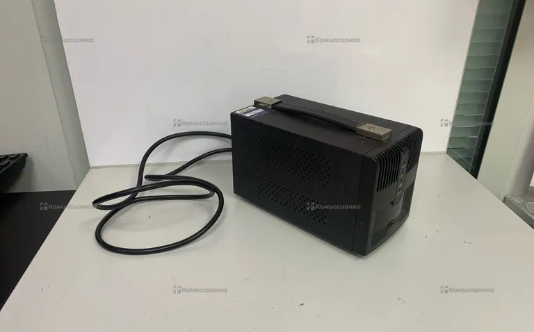 Стабилезатор ippon AVR-1000