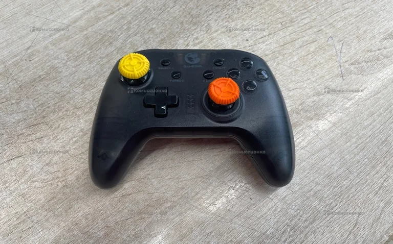 Геймпад Gamesir