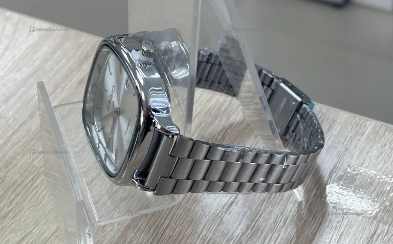 Часы  Casio 3299