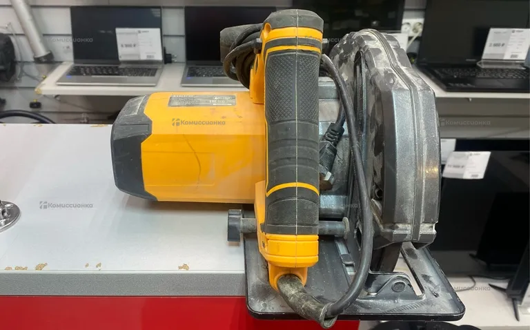 циркулярная пила DEKO DKCS 2300W