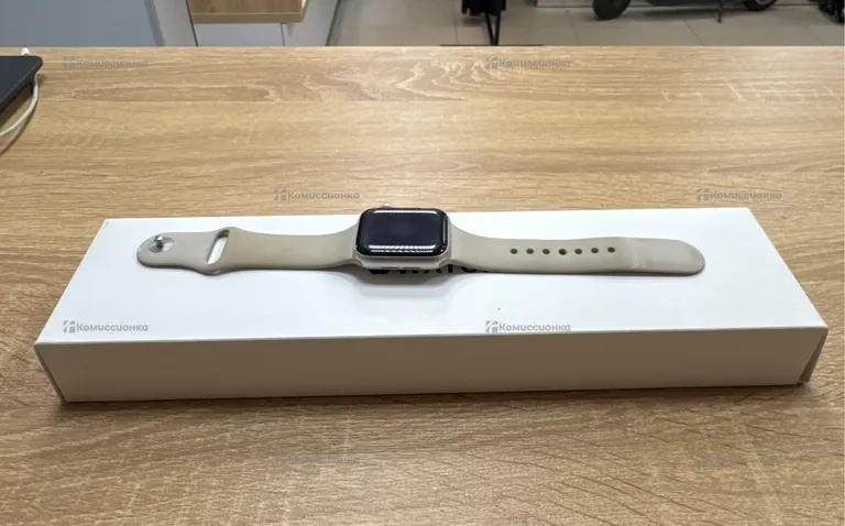 Apple Apple Watch SE 40 mm 2 gen
