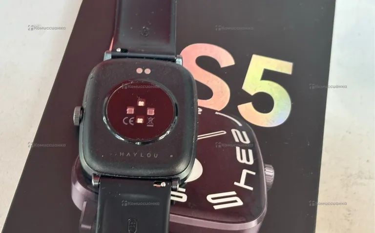 Часы Hayley Rs5
