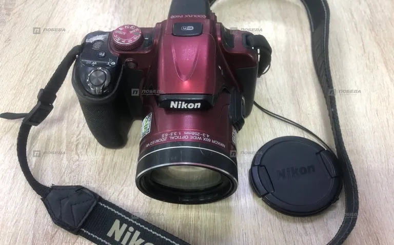 Nikon Coolpix P600