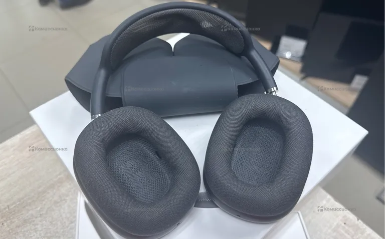Наушники  Apple air pods max