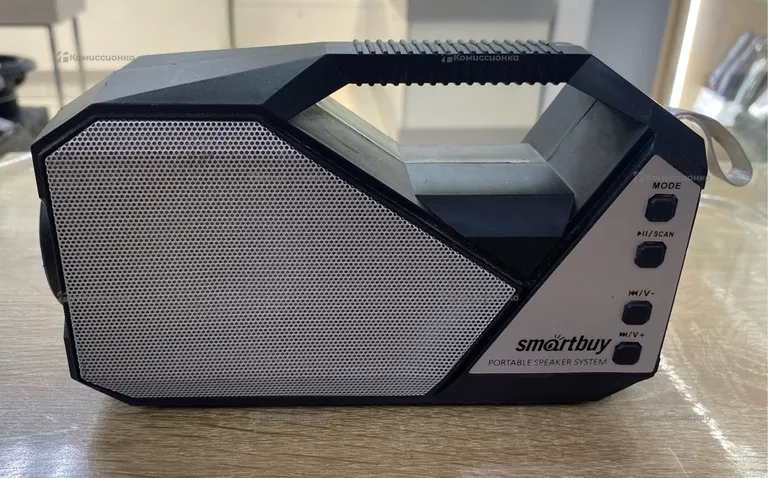 Колонка  smartbuy с фонарем