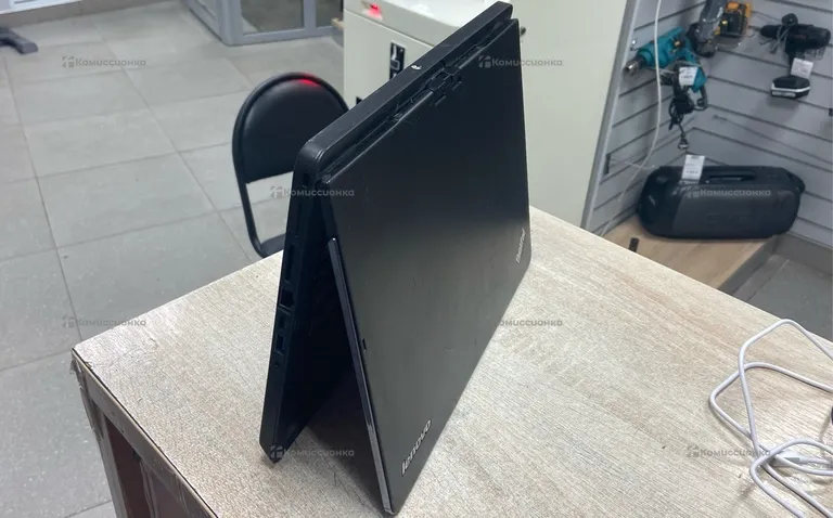 Ноутбук Lenovo ThinkPad s230