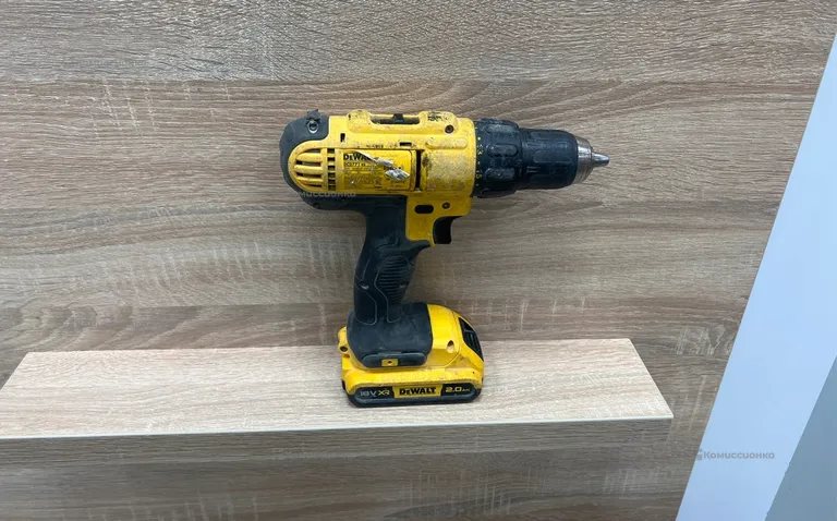 Аккумуляторный шуруповерт DeWalt DCD771-KS