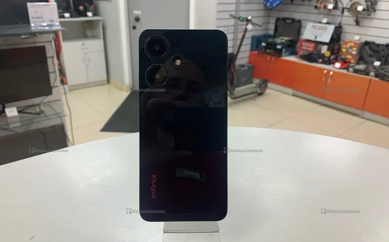 Infinix hot 30i 4/128 Gb