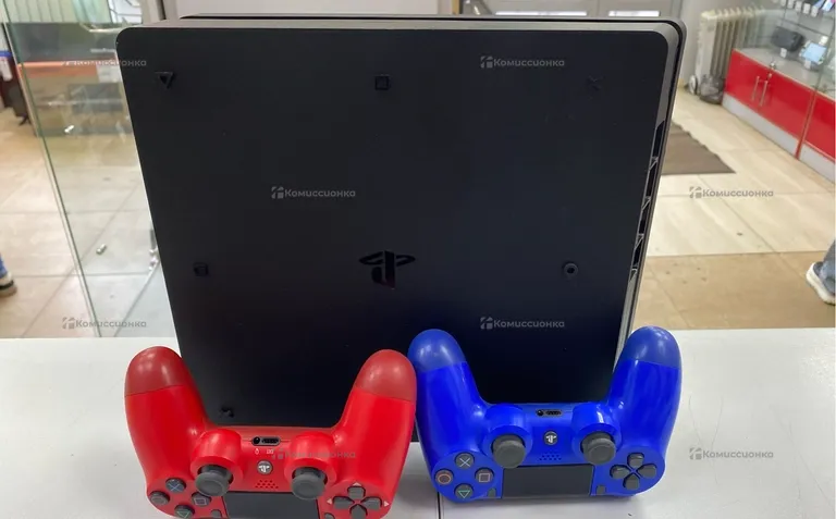 Приставка PS4. slim 500 Gb