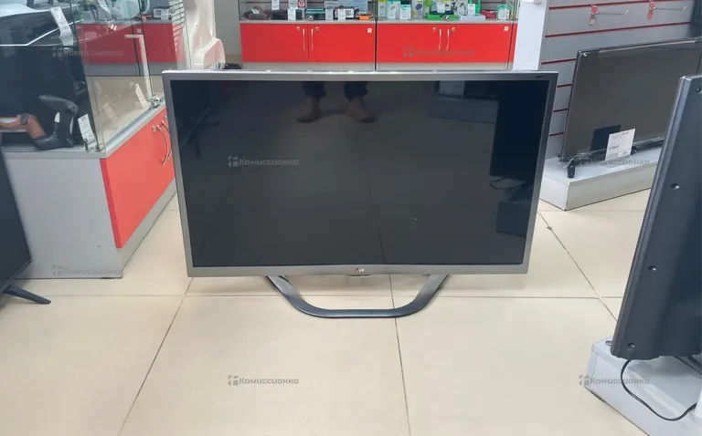 Телевизор LG 42LA645V