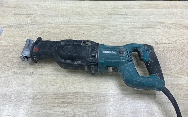 Пила makita JR3060T