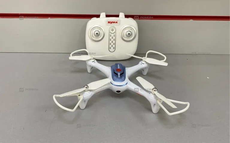 Квадрокоптер Syma X15W