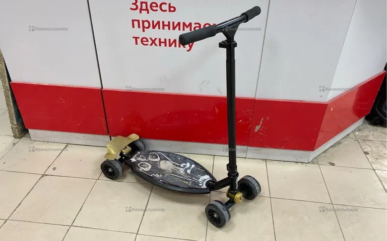 Четырехколесный самокат Oxelo