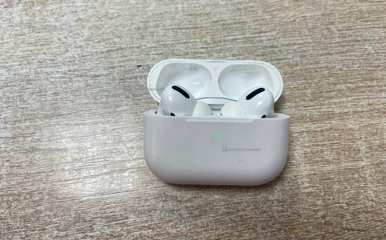 Наушники Apple AirPods Pro