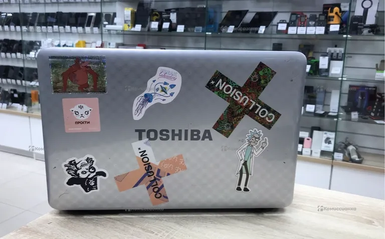 Ноутбук  TOSHIBA i5-2/DDR3-4gb/ GT-520M/500GB