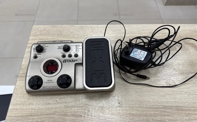 Гитарный процессор Zoom G1XNext