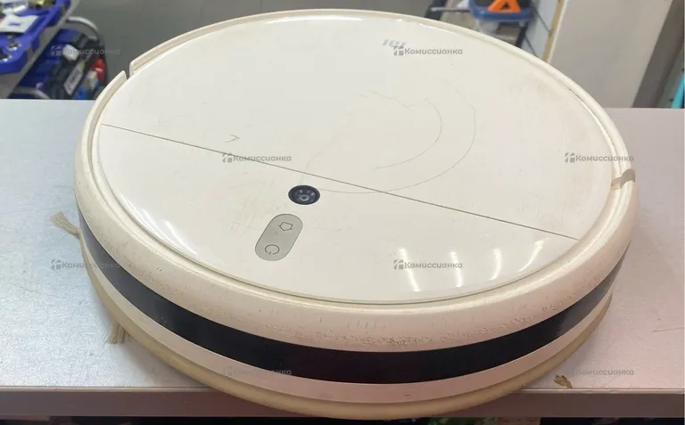 Робот-пылесос Xiaomi Mi Robot Vacuum-mop