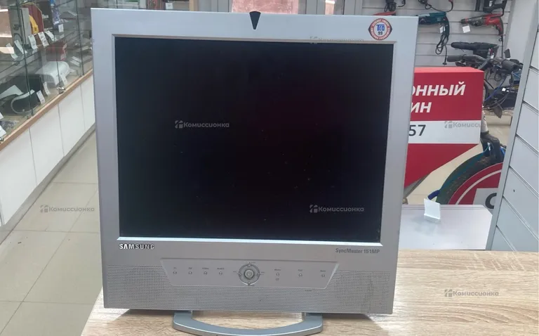 Монитор Samsung SyncMaster 151MP