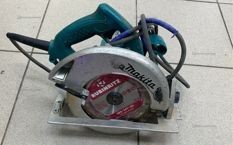 Дисковая пила makita 5007N