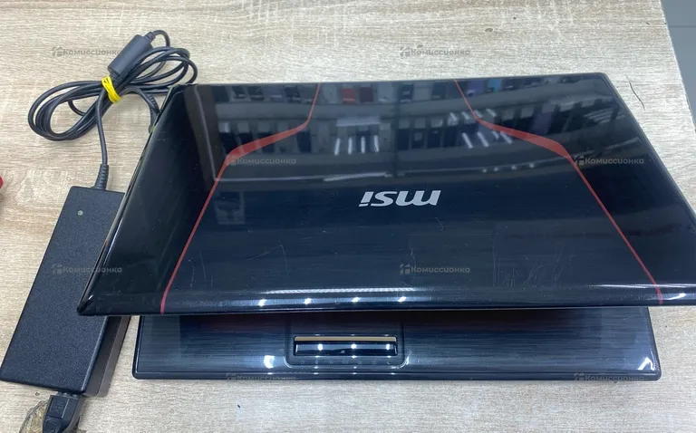 Ноутбук  MSI MS-16GA