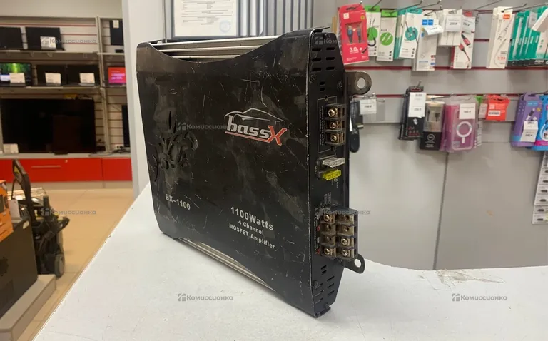 Усилитель  BassX BX-1100