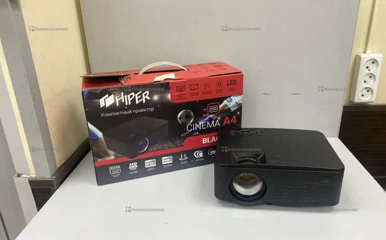 Проектор  Hiper Cinema