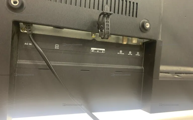 Телевизор DEXP U43H8000E