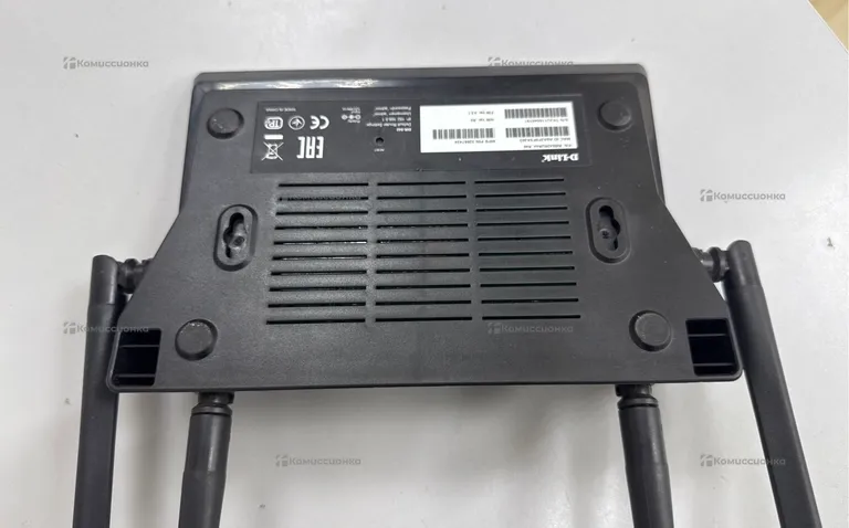 Роутер D-link DIR-842