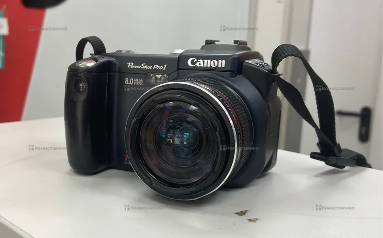 Фотоаппарат  Canon PowerShot pro1