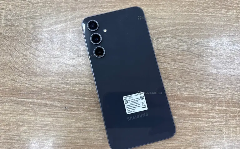 Samsung Galaxy S23 FE 8/256 ГБ