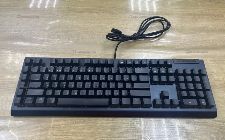 Клавиатура  Rayzer Blackwidow V4 Z