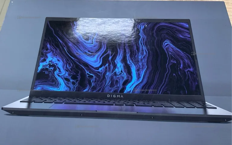 Ноутбук  Digma Pro Sprint M