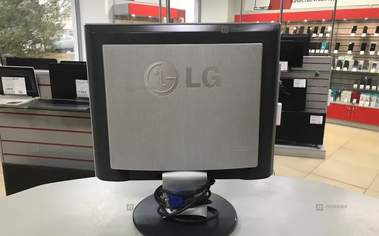 LG flatron l1730ssqt