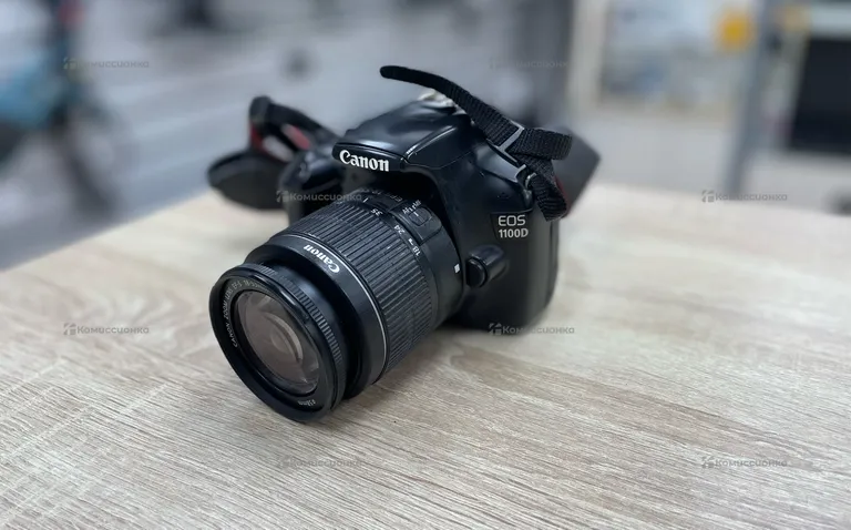 Фотоаппарат  Canon EOS110D