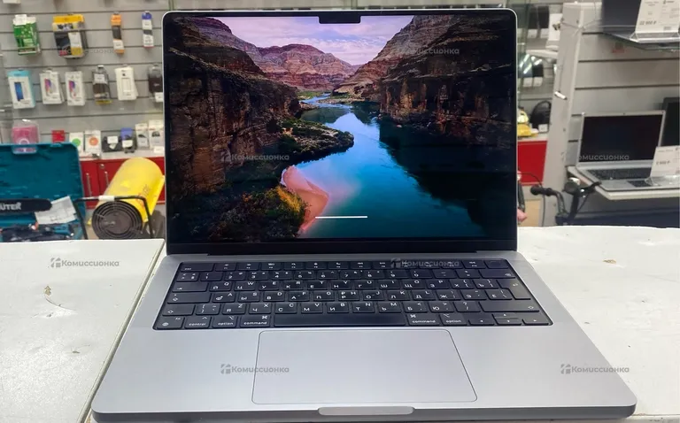 Ноутбук  MacBook Pro 14 A2442