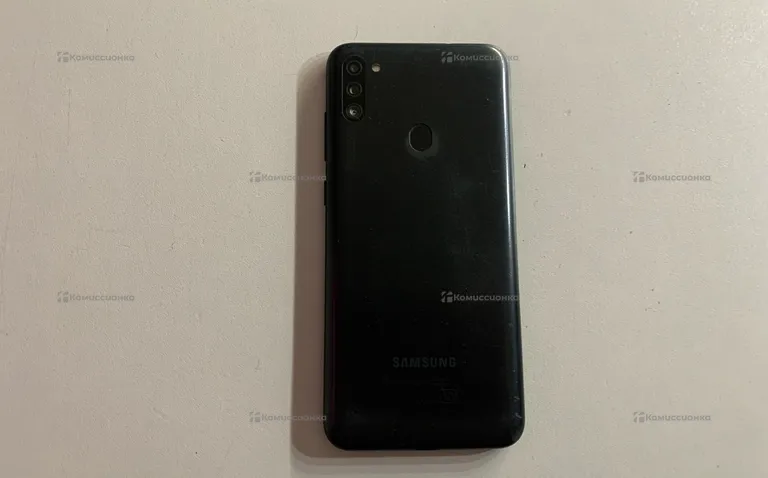 Samsung Galaxy M11 3/32 ГБ