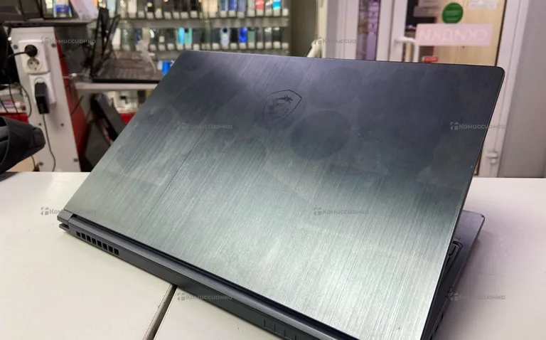 Ноутбук MSI Modern 14 i5-10210U