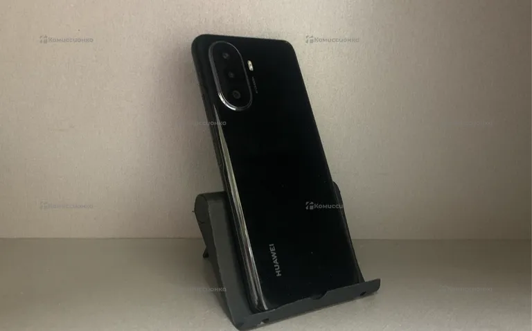 Huawei nova y70 64