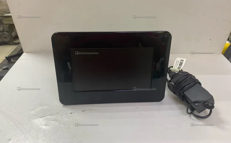 Фоторамка Samsung SPF-71ES