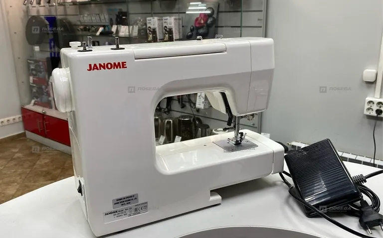 Швейная машина Janome AMI 35s