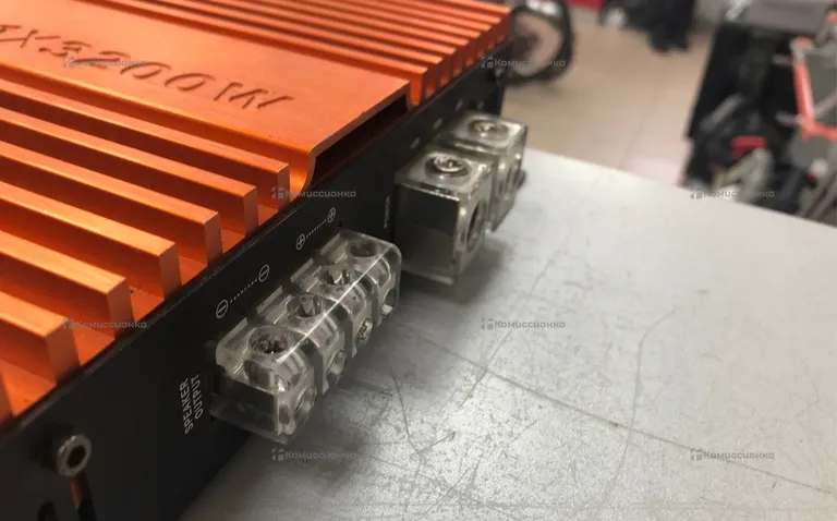 Усилитель  Gryphon 1.3200 V2