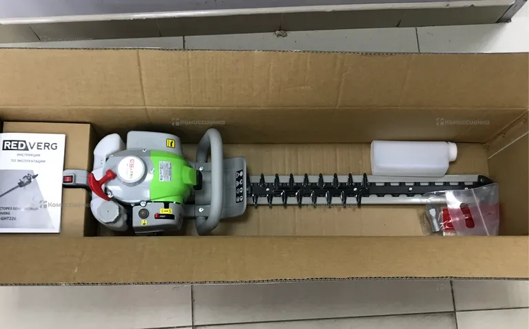 Кусторез бензиновый RedVerg RD-GHT226