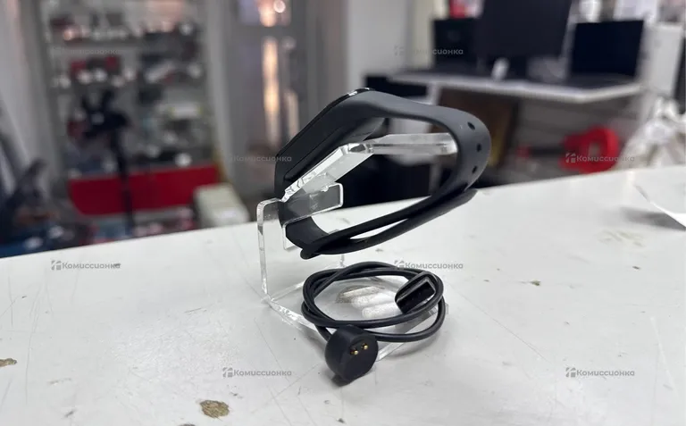 Часы  mi band 7