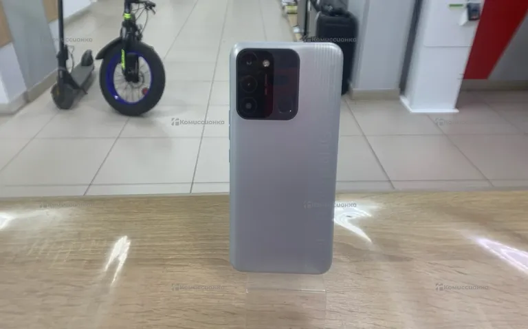 Tecno Spark 8C 4/64GB