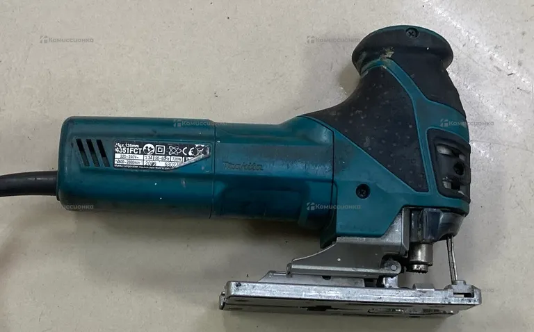 Электролобзик makita 4351FCT