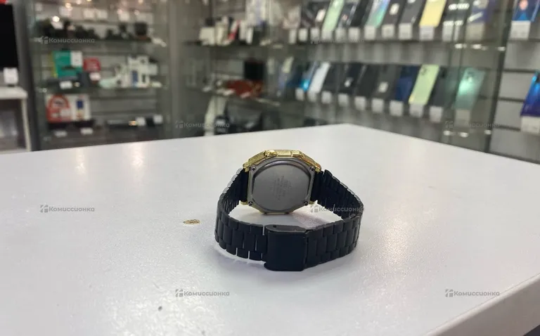 Часы  Casio illuminated