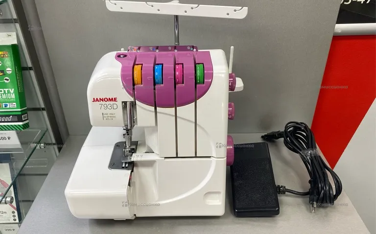 Оверлок Janome 793D