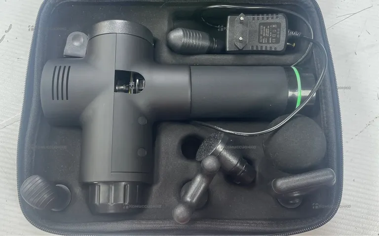 Массажер MASSAGE GUN